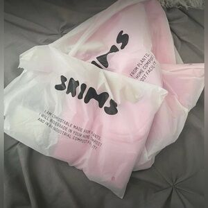 Both top and bottom, bought it for my birthday back in march. Good condition